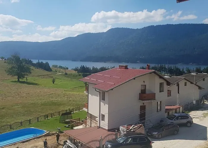 башеви Villa Sŭrnitsa