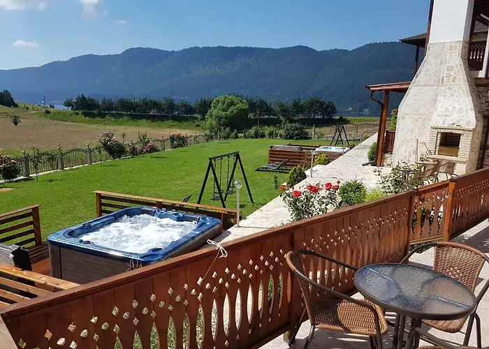 башеви Villa Sŭrnitsa