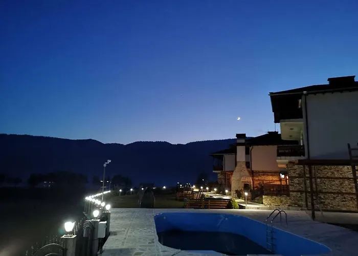 башеви Villa Sŭrnitsa